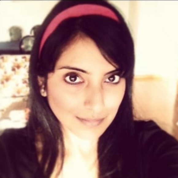 Meet your Posher, Pooja - Picture 1 of 1